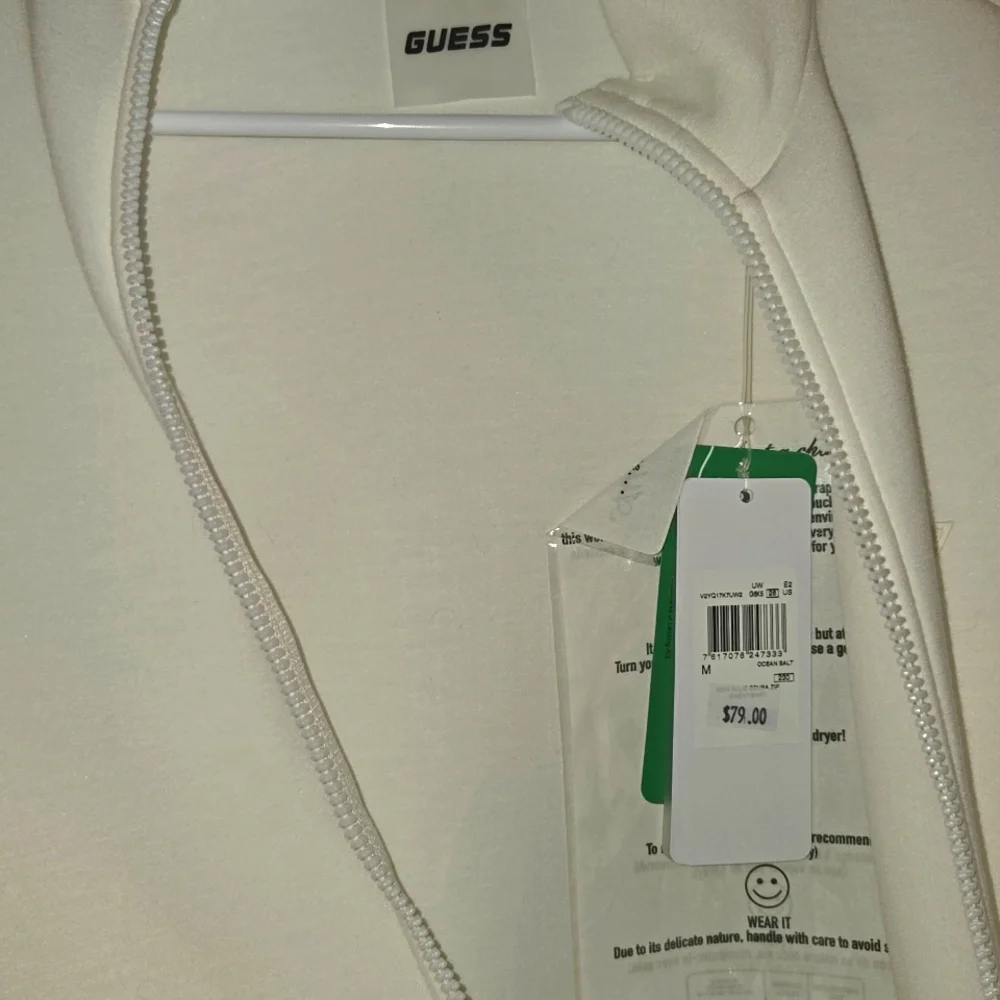 Guess jacket - Picture 3 of 3
